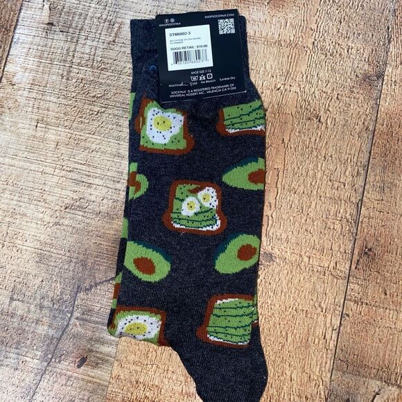 Expressions Avacado Toast Socks - Picture 2 of 4
